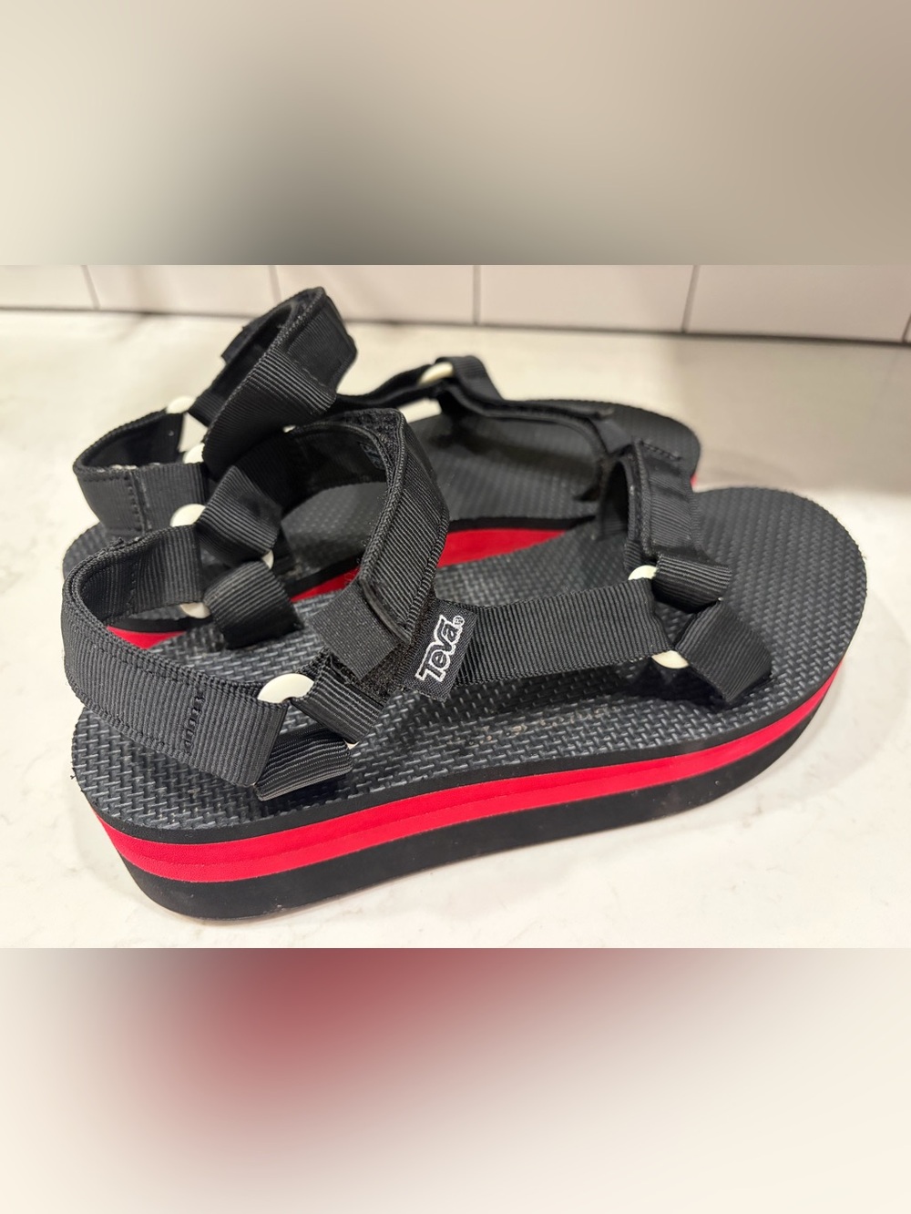 Teva Flatform Universal Platform Sandals Black Red Women’s Size 9 EU 40